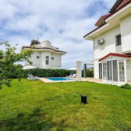 Buket - Calis Beach Holiday With Private Pool * フェティエ