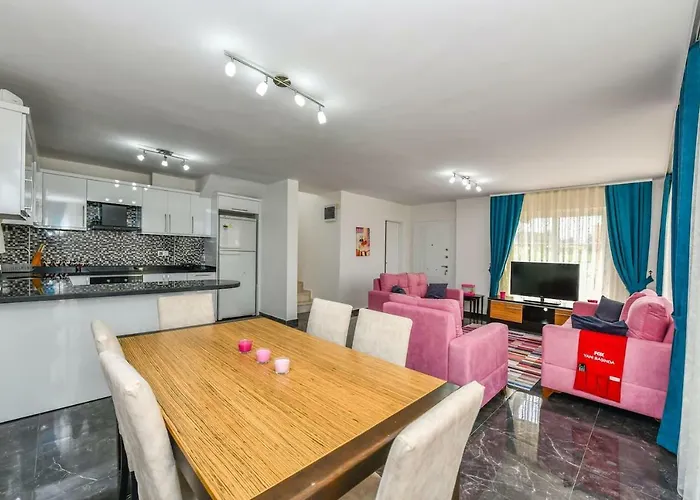 Buket - Calis Beach Holiday With Private Pool Fethiye