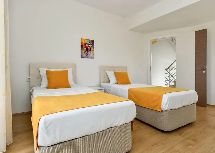 Buket - Calis Beach Holiday With Private Pool * Fethiye