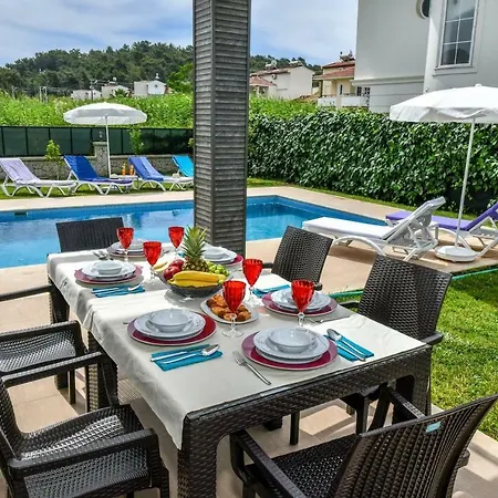 Villa Buket - Calis Beach Holiday With Private Pool *