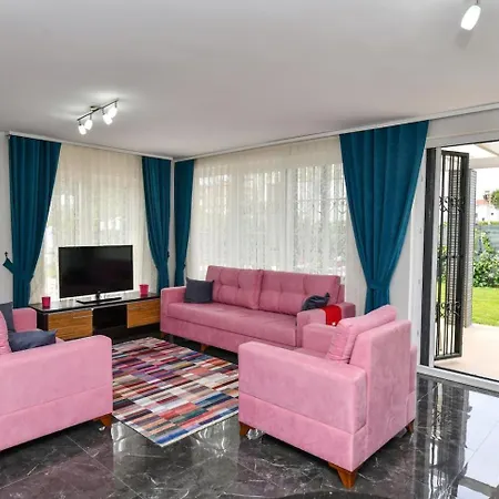 Villa Buket - Calis Beach Holiday With Private Pool *