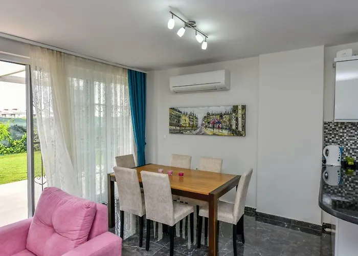 Buket - Calis Beach Holiday With Private Pool Vila *